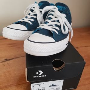Converse low tops